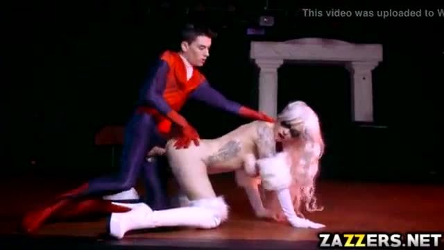 Black cat fucks by spidey from behind her pussy is wet