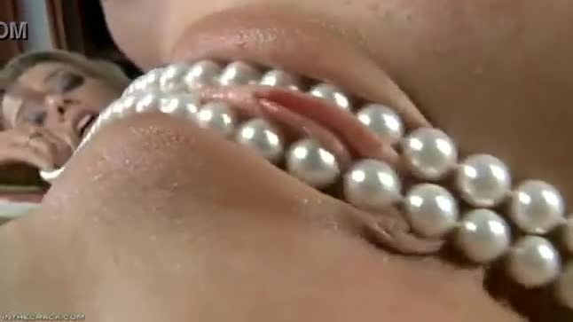 Pussy pearls