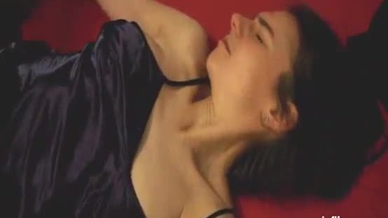Fisting her cavernous ruined young pussy